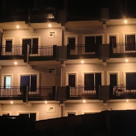 Chandra Palace Rishīkesh Dış mekan fotoğraf